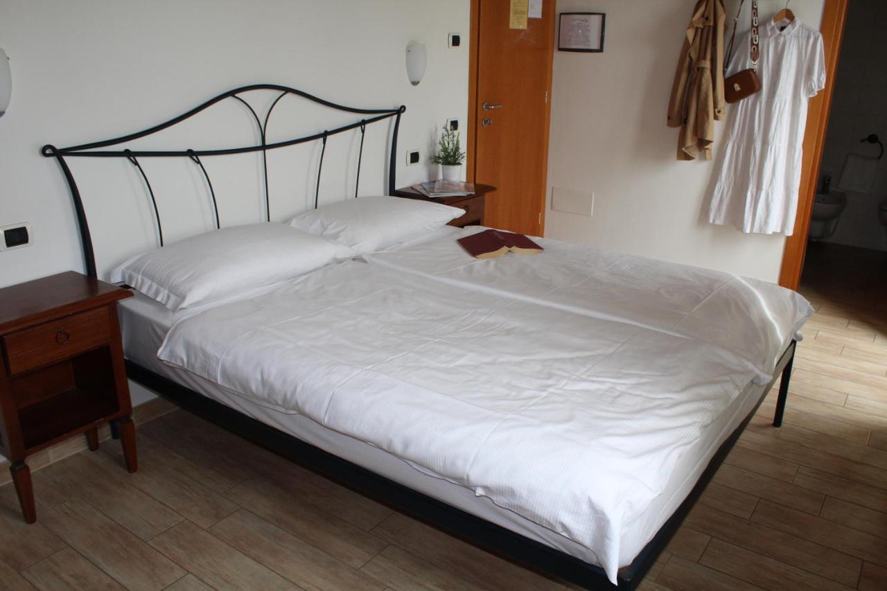 Agriturismo Al-Bor Lazise Eksteriør billede
