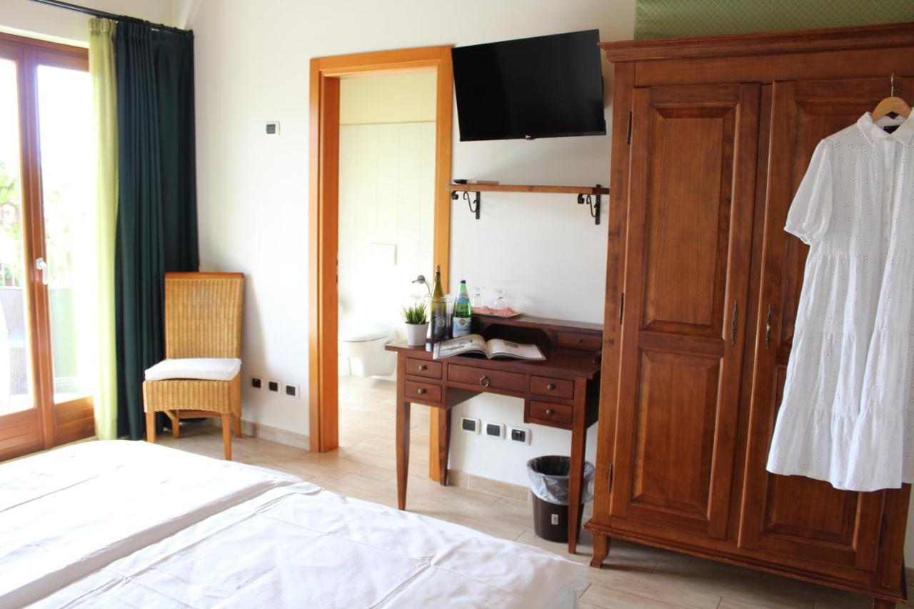 Agriturismo Al-Bor Lazise Eksteriør billede